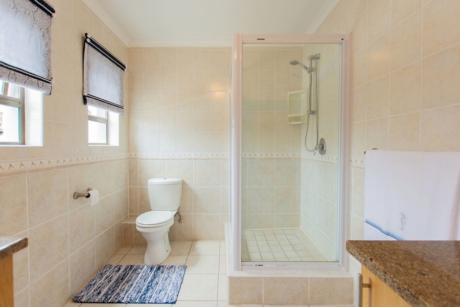 7 Bedroom Property for Sale in Myburgh Park Western Cape